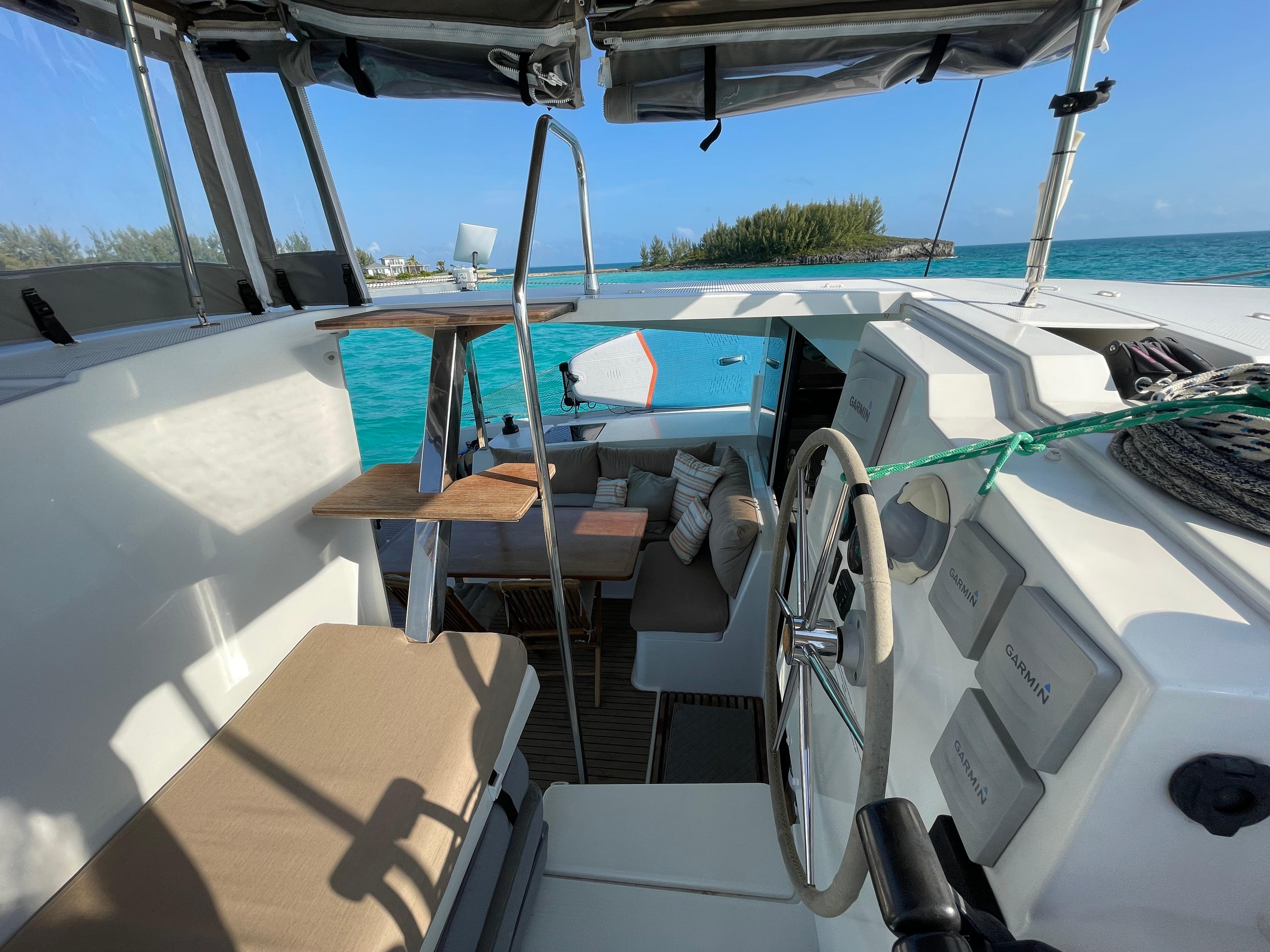 eec6a_2016-fountaine-pajot-lucia-40-sail-9423220-20240610084932169-1_xlarge.jpg