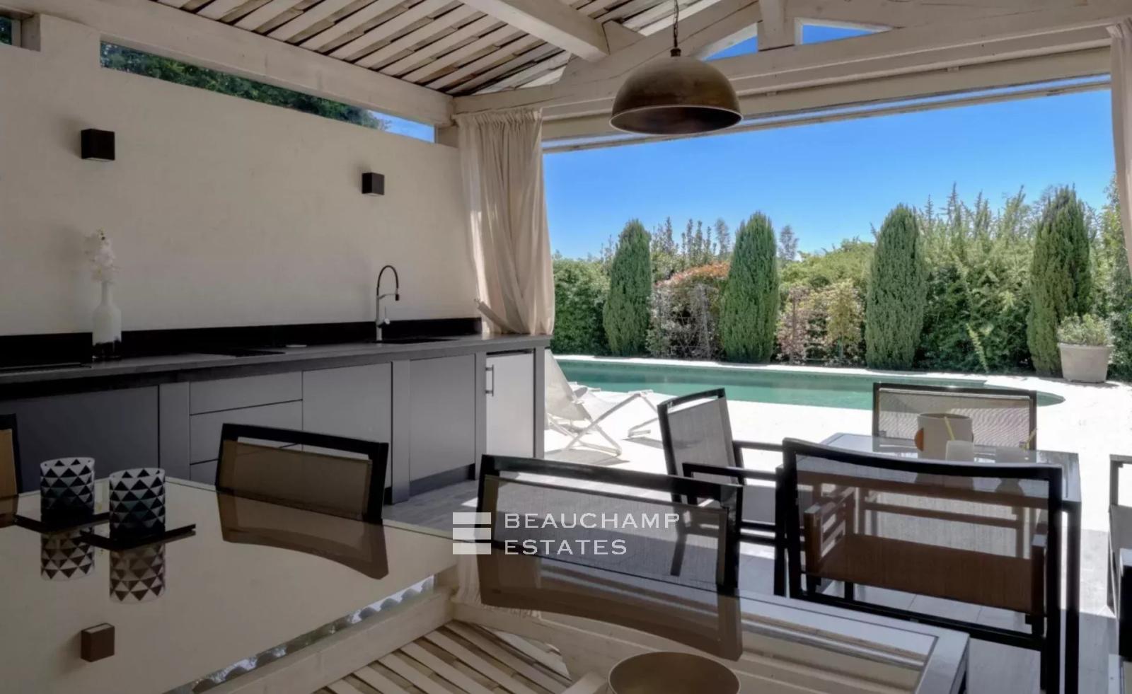 Villa 5 chambres néo-provençale avec vue mer - Mougins