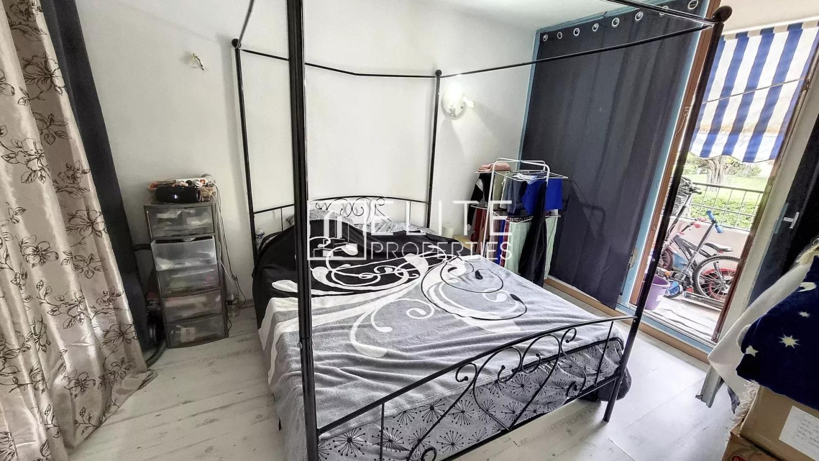 APPARTEMENT 4 PIECES 70m² + CAVE GRASSE