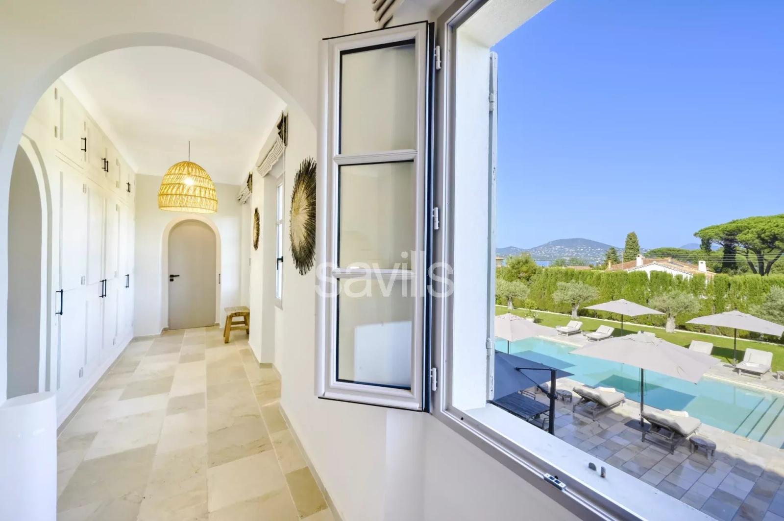 Villa parfaite pour se retrouver en famille : 7 chambres, jardin, piscine, plage à pied