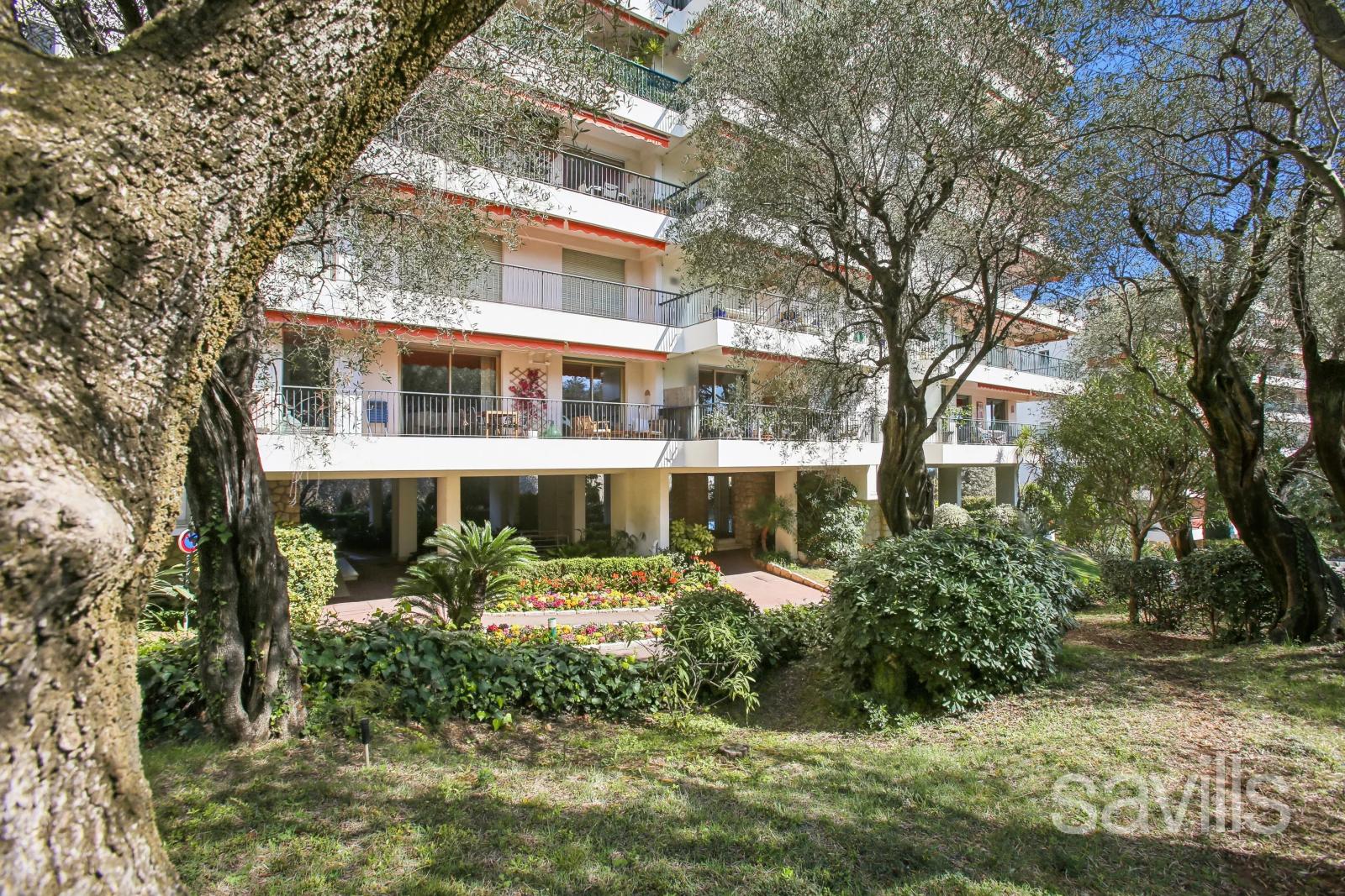 Charmant appartement une pièce avec vue mer à Nice