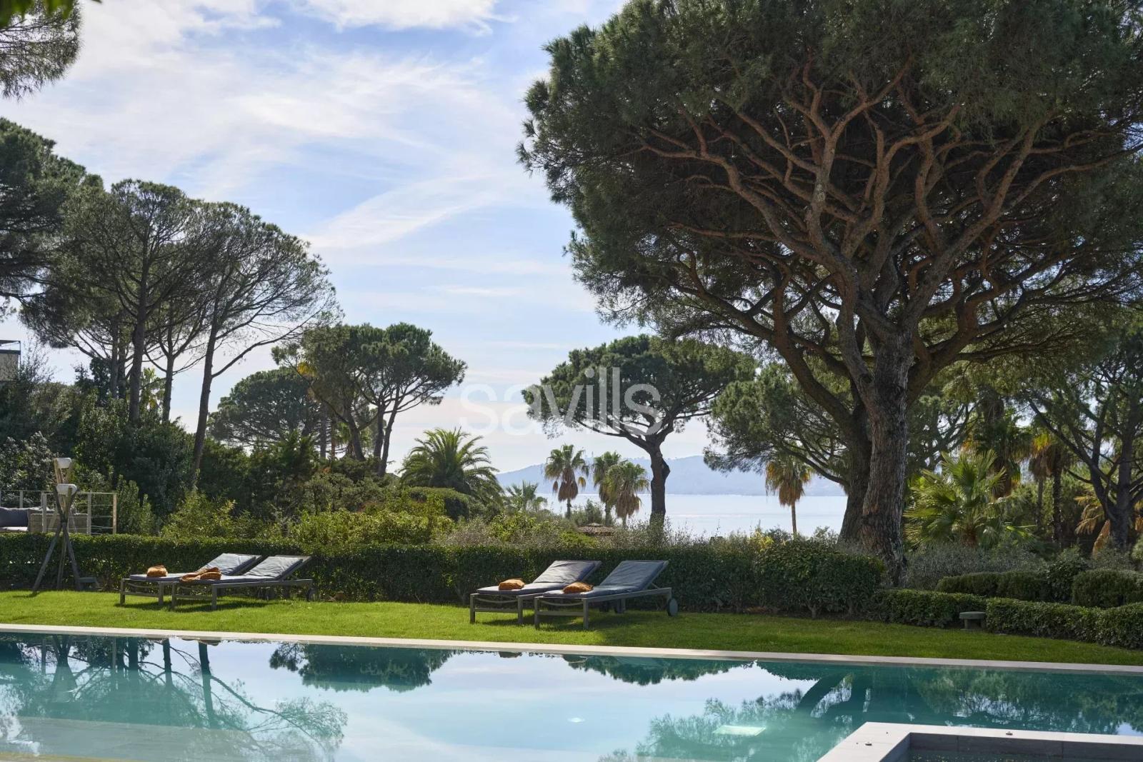 Propriété prestigieuse vue mer proche de Saint-Tropez