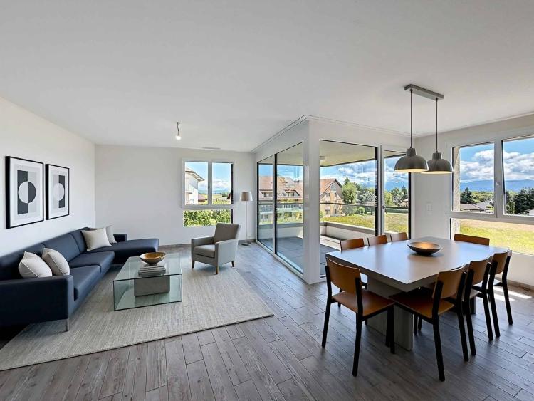 EXCLUSIVITE - Lumineux 3.5 pièces avec loggia 