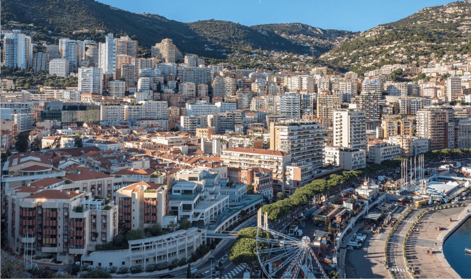 CONDAMINE: grand bureau rénové à la vente avec bonne rentabilité