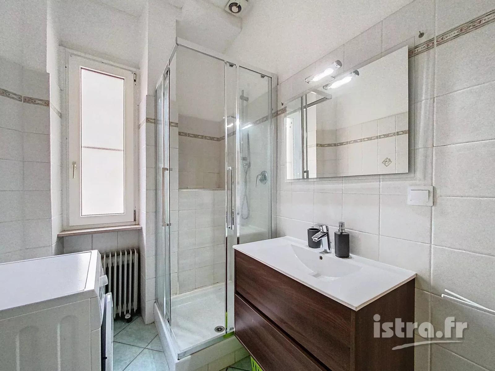 Nice Rue Dante – Appartement F3 divisé en 2 biens