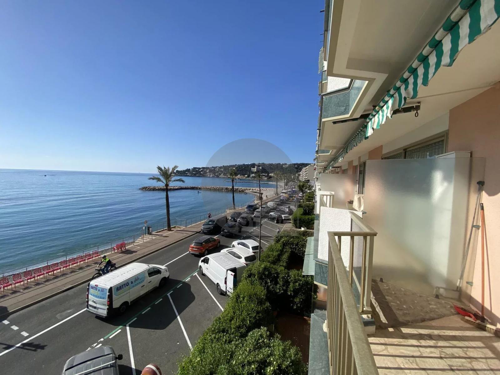 A VENDRE ROQUEBRUNE CAP MARTIN - FRONT DE MER 2P 43M2 AVEC TERRASSE 12M2 CAVE
