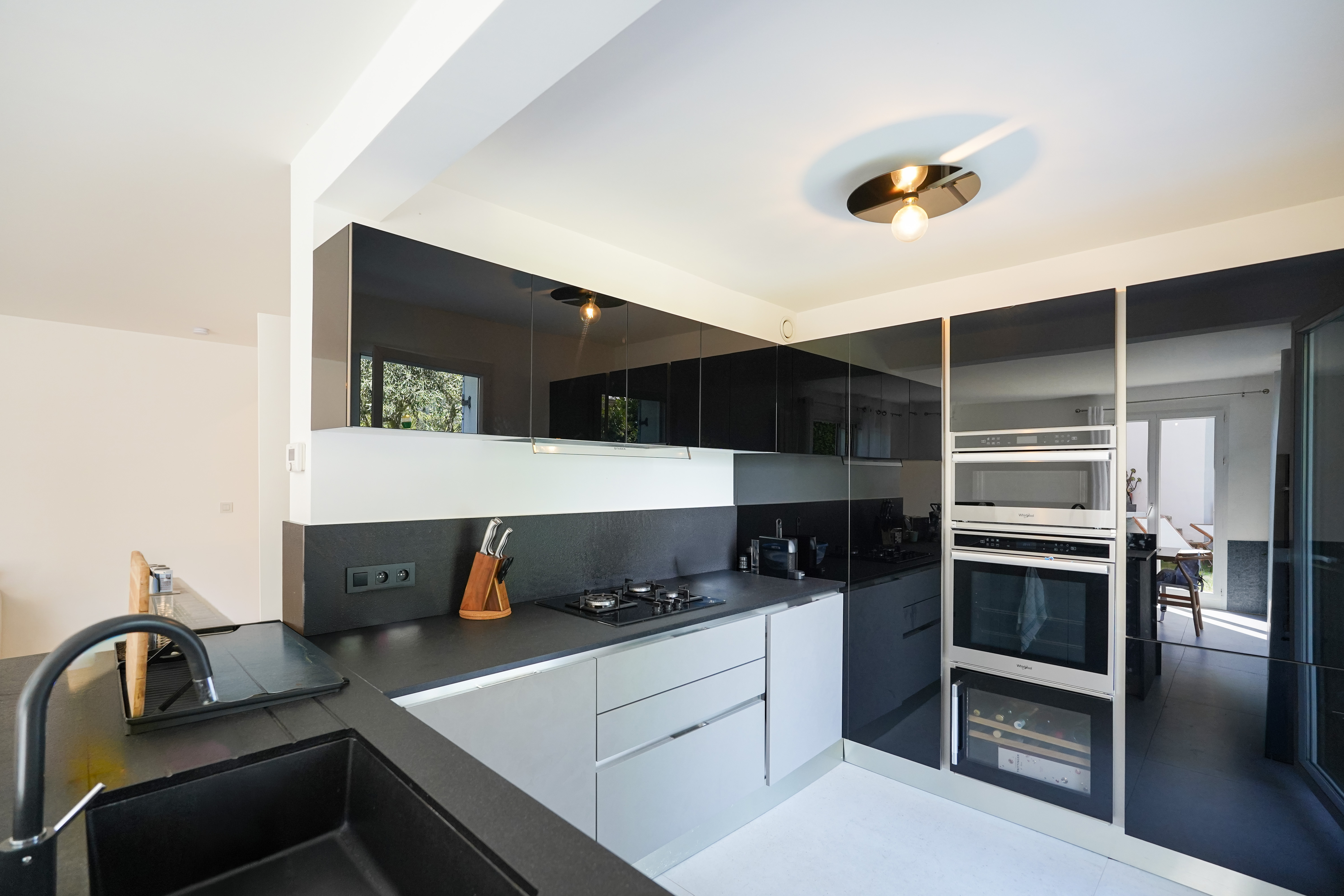 81fdd_cuisine-e-ze-valeri-agency-by-jm-barei-cap-d-ail--1790157710.jpg