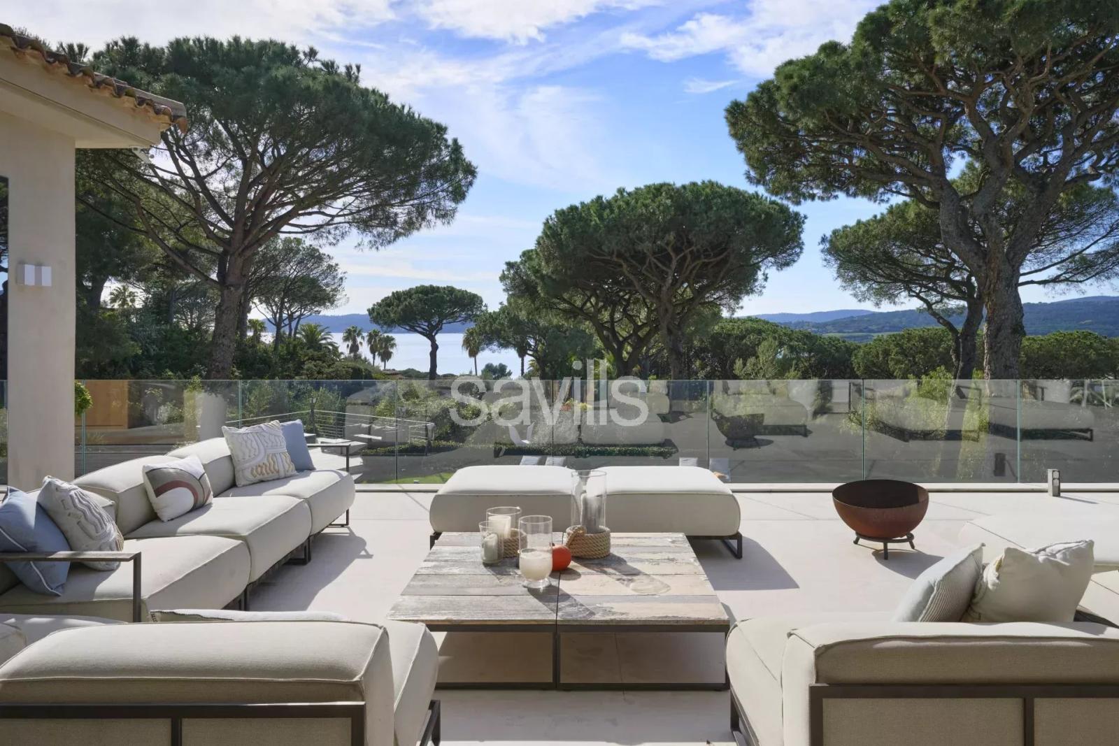 Propriété prestigieuse vue mer proche de Saint-Tropez