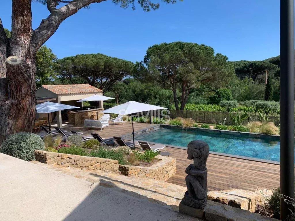 Ramatuelle, villa contemporaine avec piscine