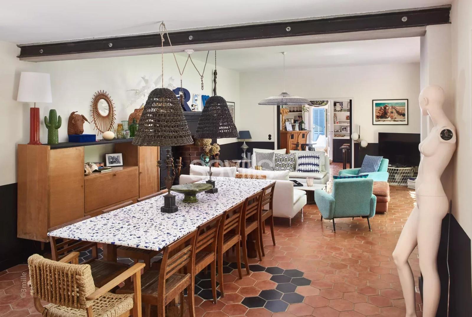 Villa proche du centre du village de Saint-Tropez, 6 chambres