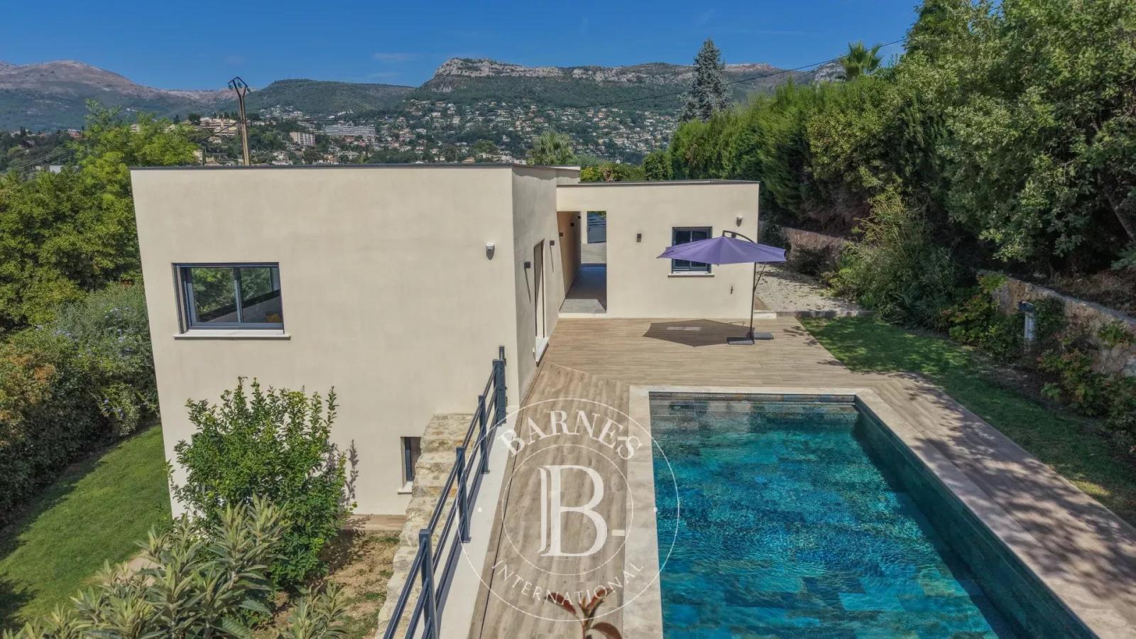 Vence – Villa contemporaine avec vue sur Saint-Paul-de-Vence et la mer
