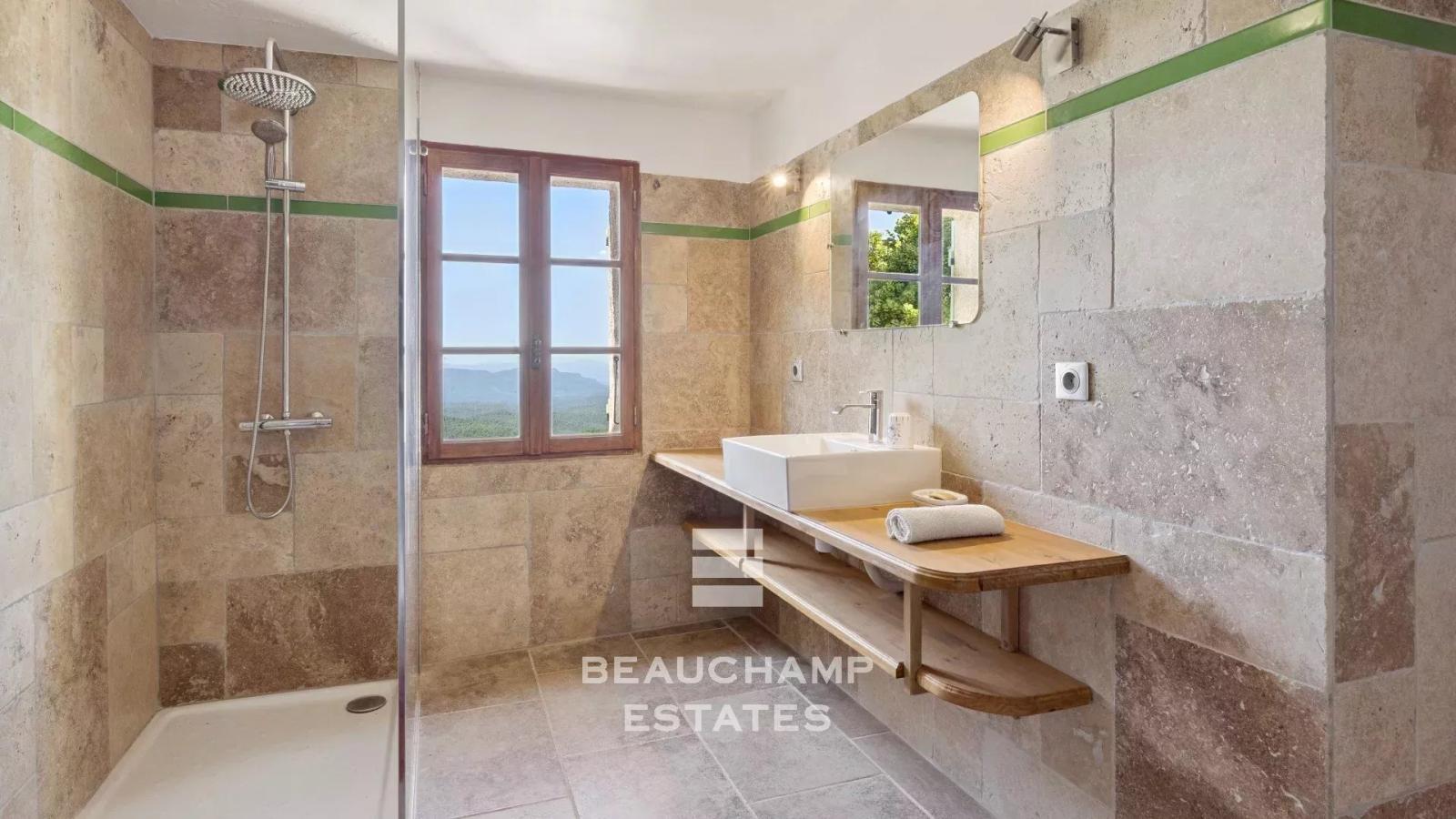 Domaine provençale 11 chambres avec vue panoramique - Seillans