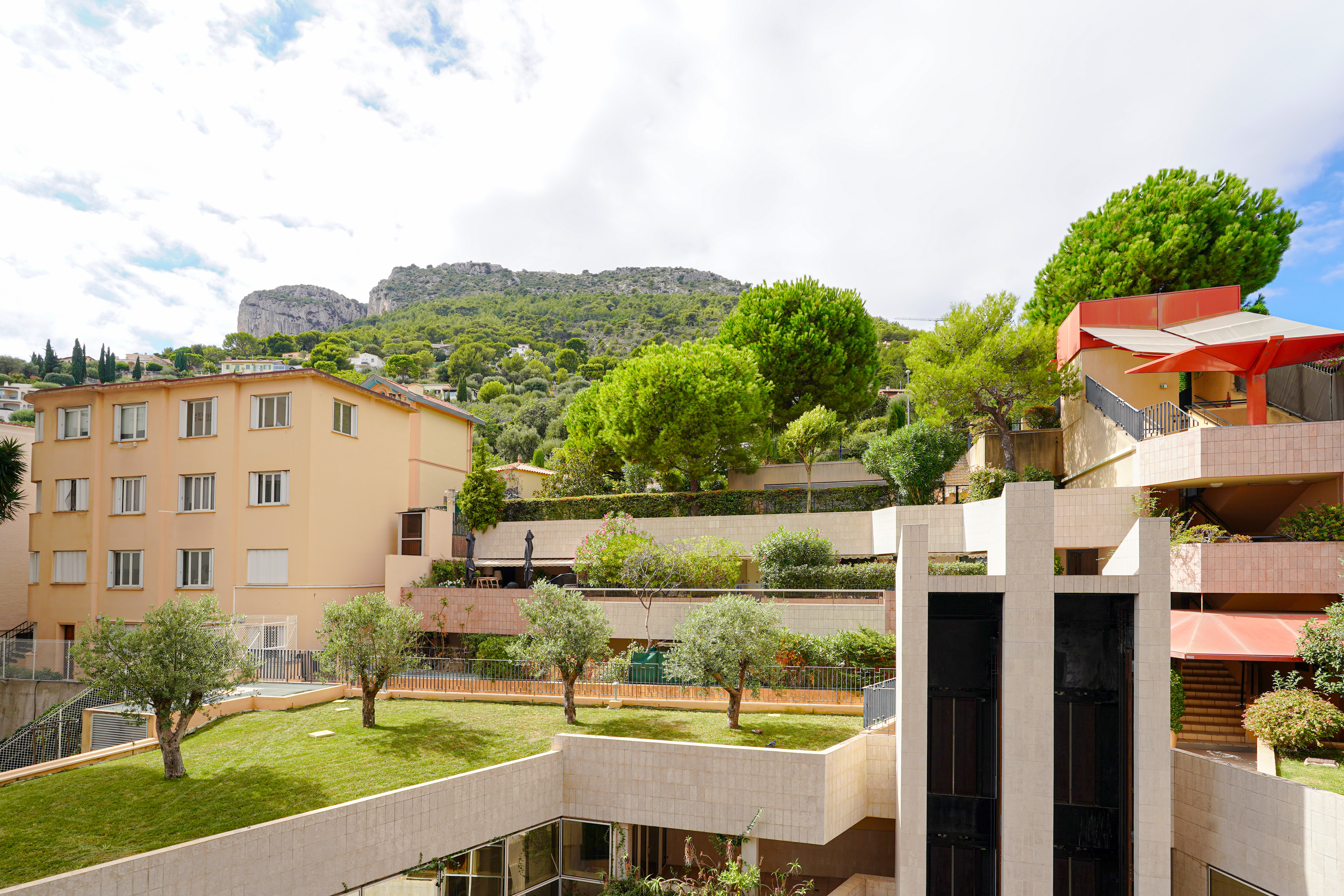 839d8_vue-terrasse-patio-palace-studio-barnes-valeri-agency-monaco-1789116059.jpg