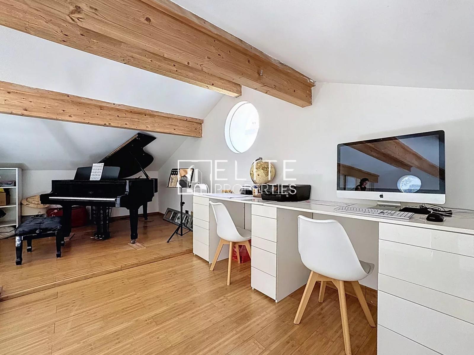 VILLA 8P de 175m² + PISCINE CALME ABSOLU -  MOUGINS