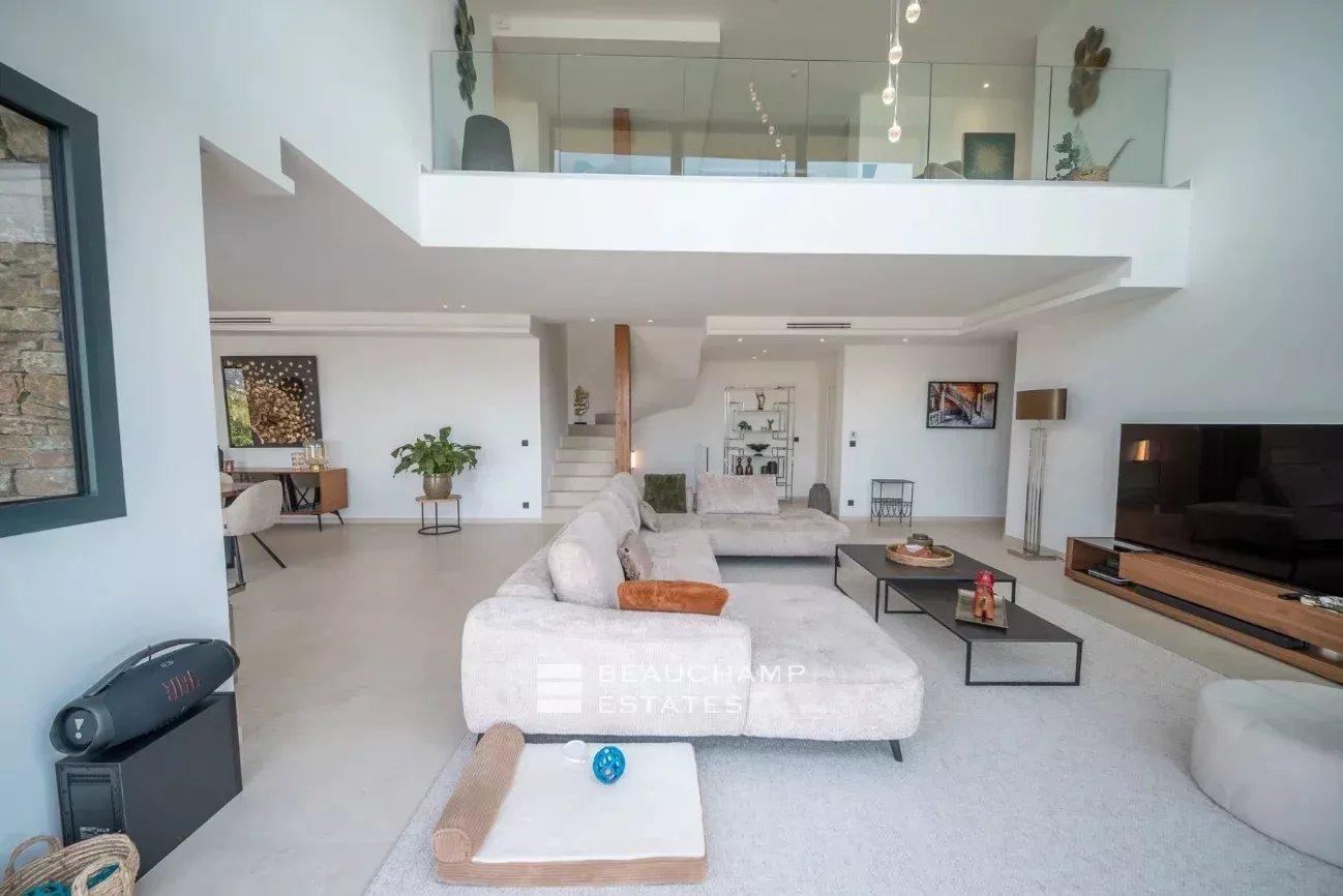 Villa Contemporaine 5 chambres vue dégagée - Opio