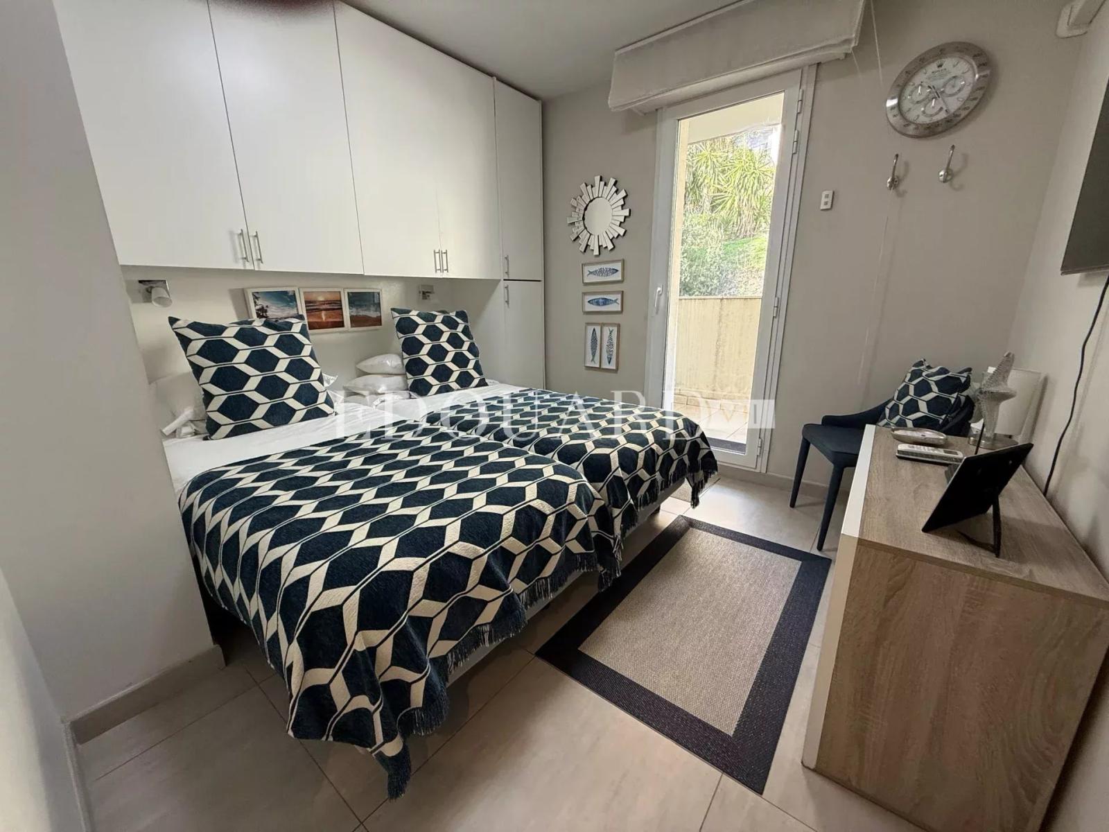 Sur la commune de Beausoleil, penthouse avec grande terrasse et belle vue mer panoramique