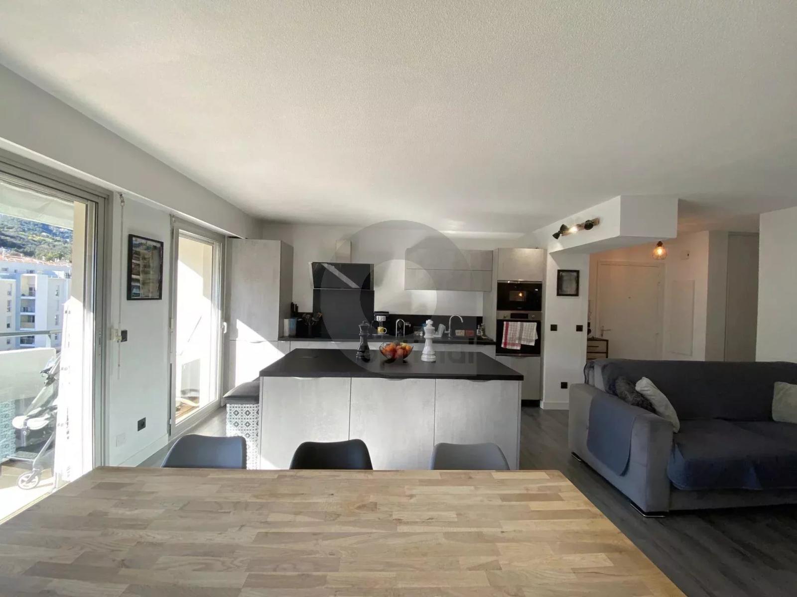 A VENDRE MENTON BORRIGO 3P 65M2 CLEF EN MAIN TERRASSE CAVE GARAGE NORMES P.M.R