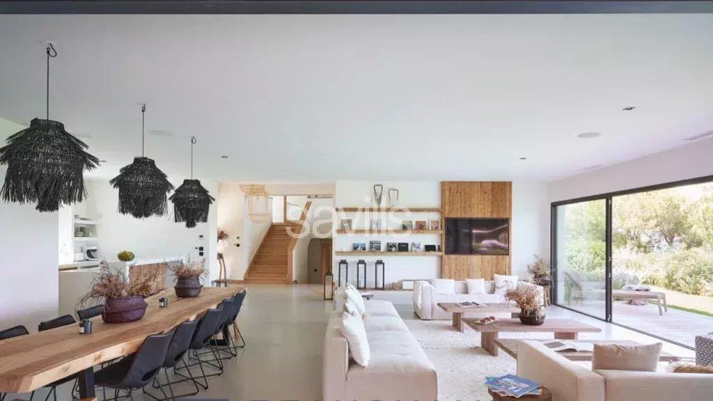 Propriété vue mer à Saint-Tropez, domaine sécurisé et privé