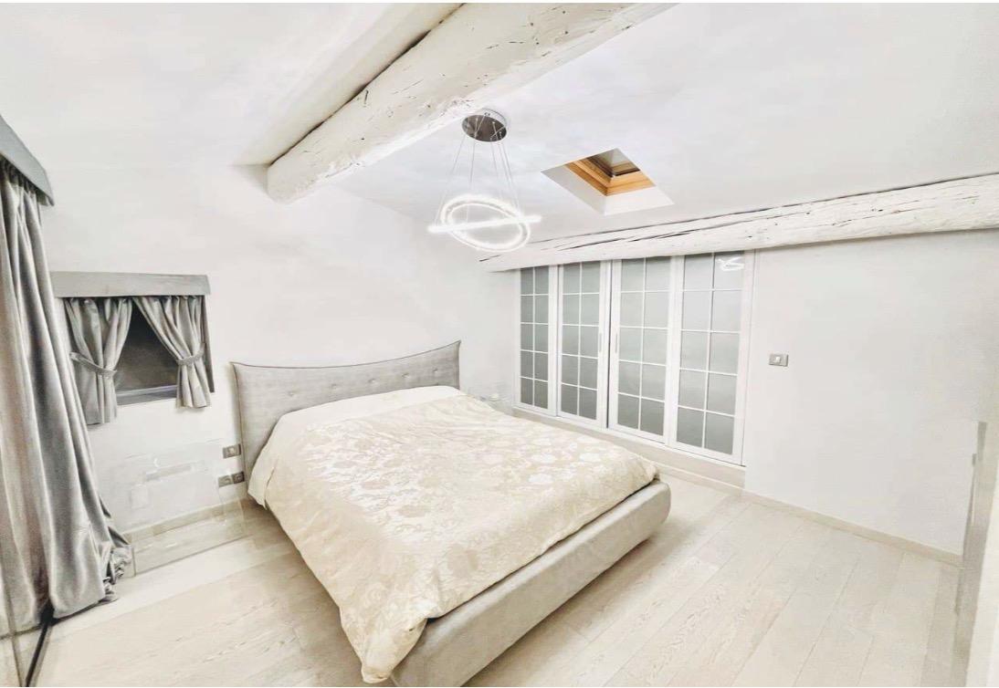 APPARTEMENT DE 2/3 PIECES SUR LES REMPARTS