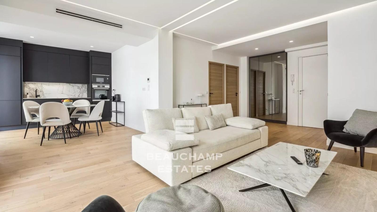 Cannes Croisette - Superbe appartement 3 pièces entièrement rénové