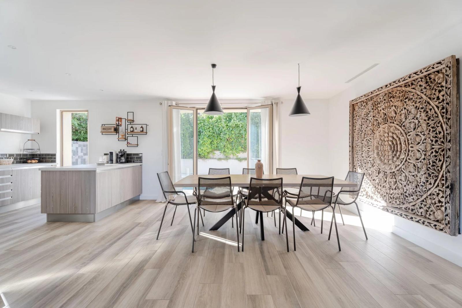 Propriété clé en main vue mer à vendre à Gassin