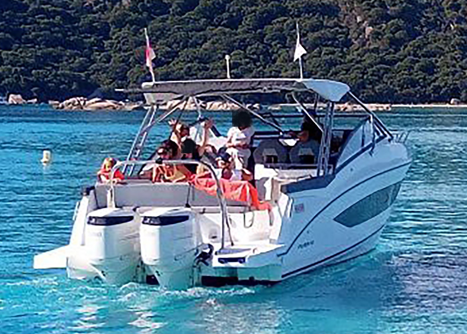 X0St2_3_flyer_10_vue_arriere.jpg