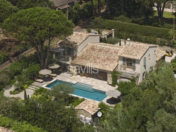 Villa d’Exception au Charme Authentique – Proche Centre de Saint-Tropez et Plages de Pampelonne