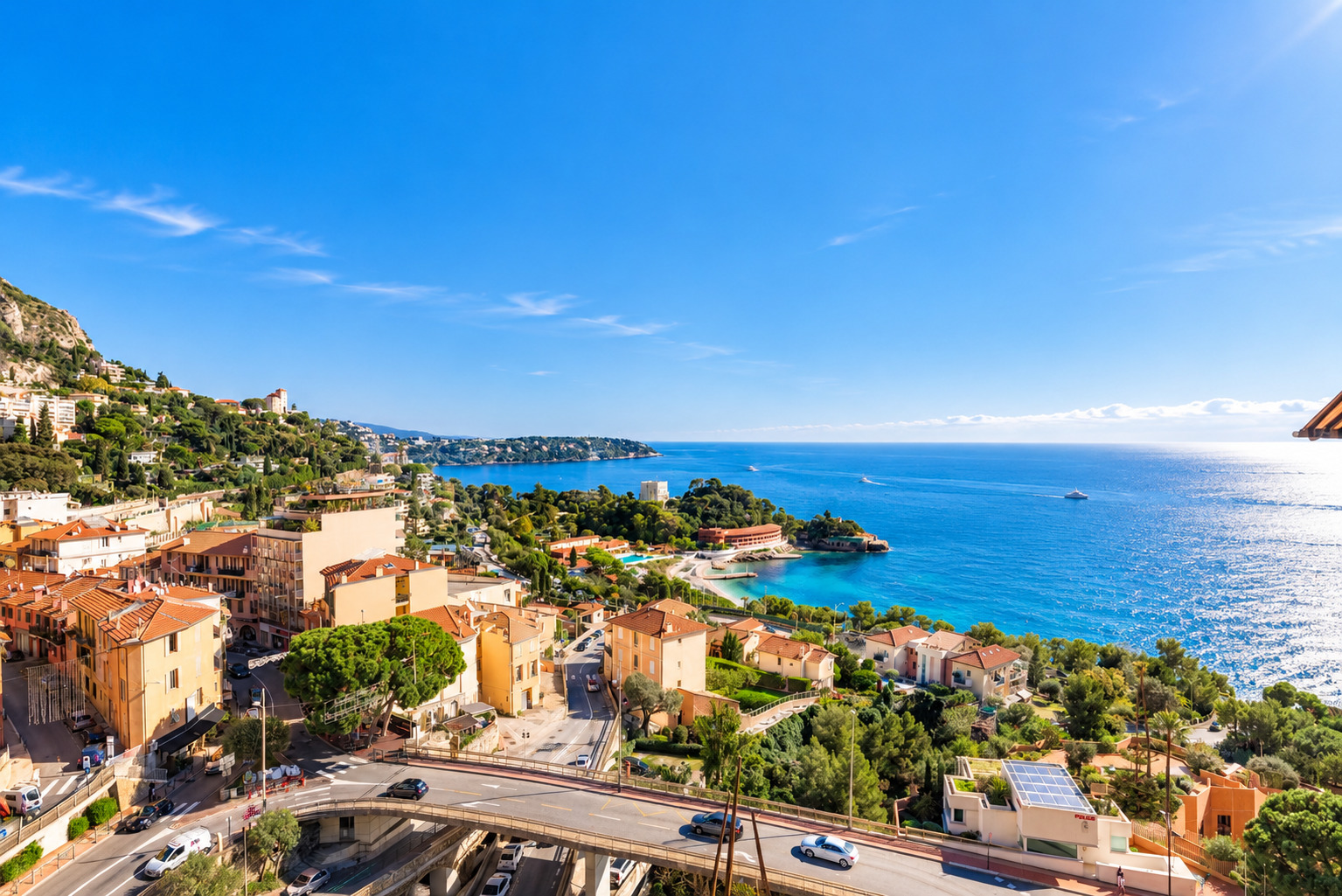 8d57e_panorama-mediterraneen-depuis-les-hauteurs-1793026575.jpg