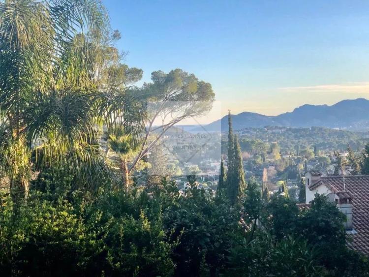 Propriété de Prestige au Cœur de Mougins