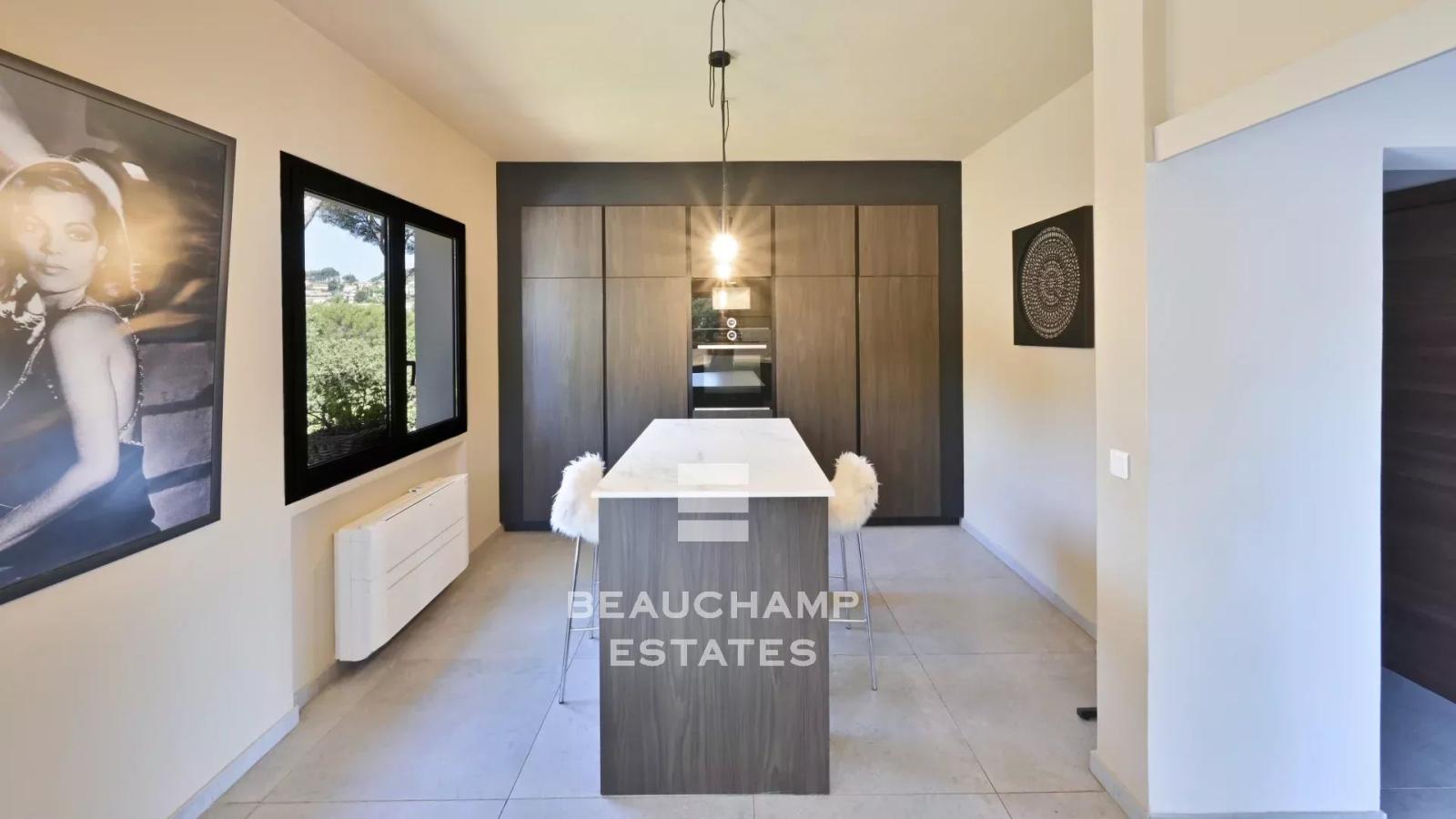 Villa néo-provençale 5 chambres avec piscine - Golf Juan