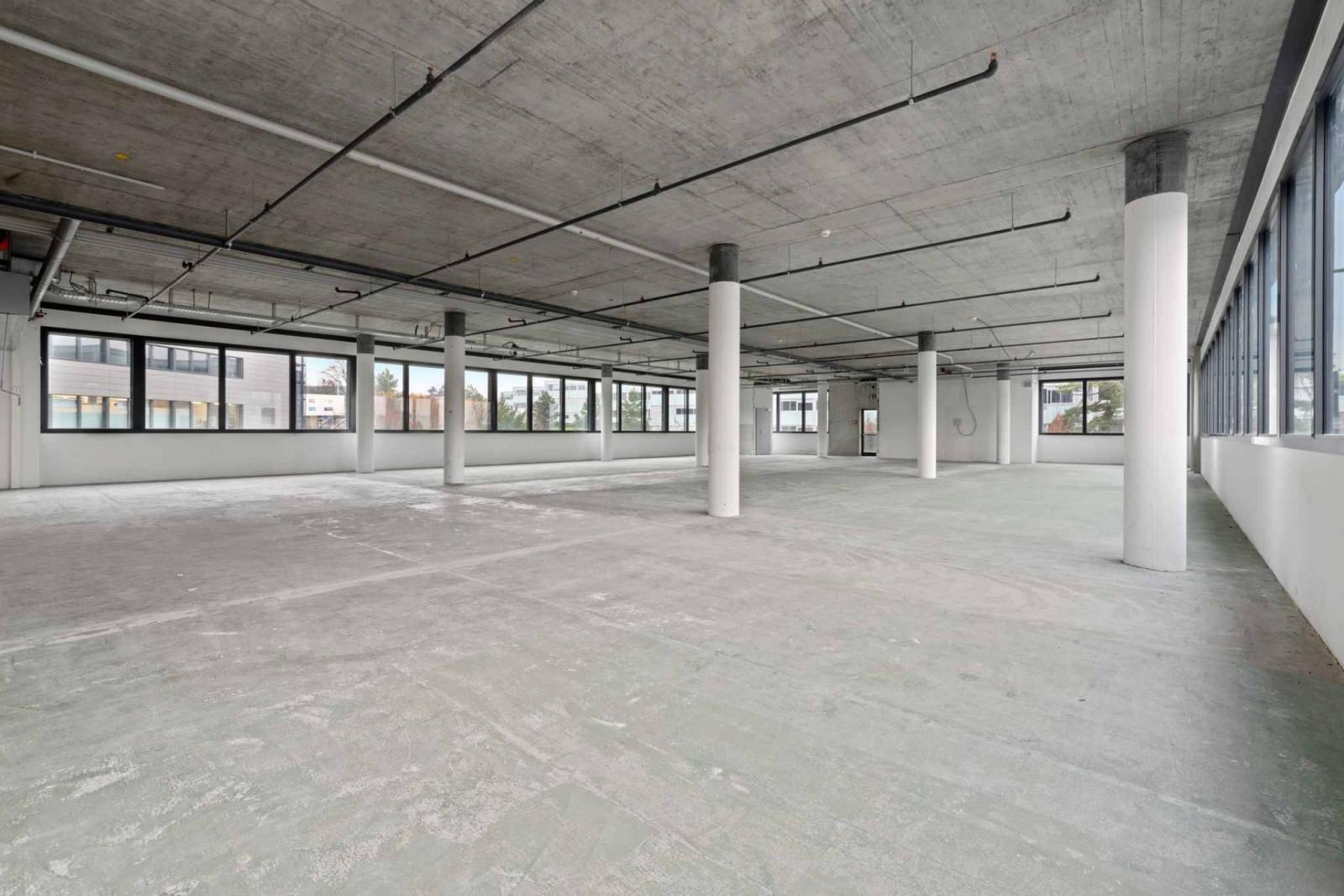 ARCenter – 492 m² de bureaux semi-aménagés à Vernier