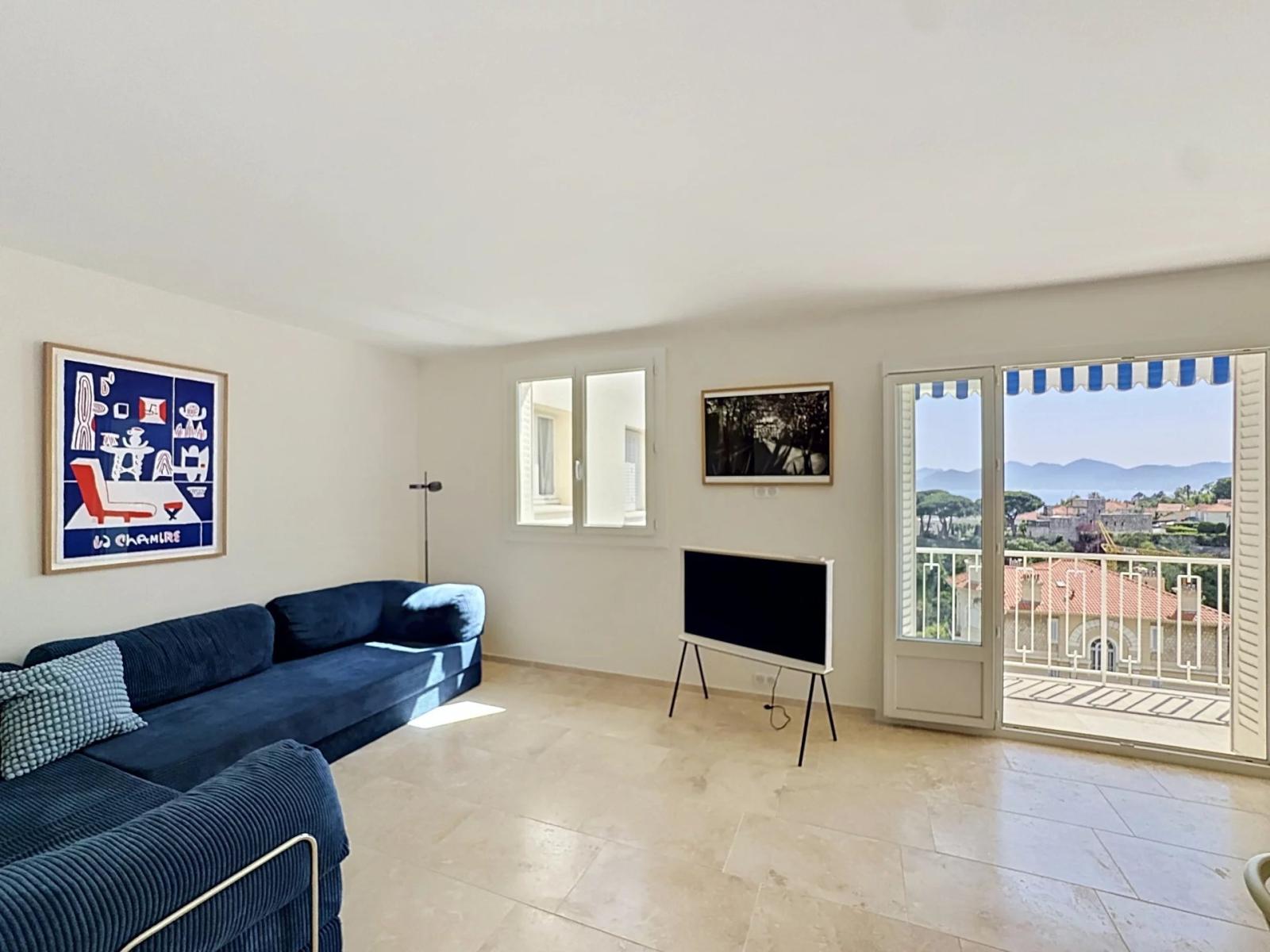 CANNES PETIT JUAS - TERRASSE - VUE MER PANORAMIQUE