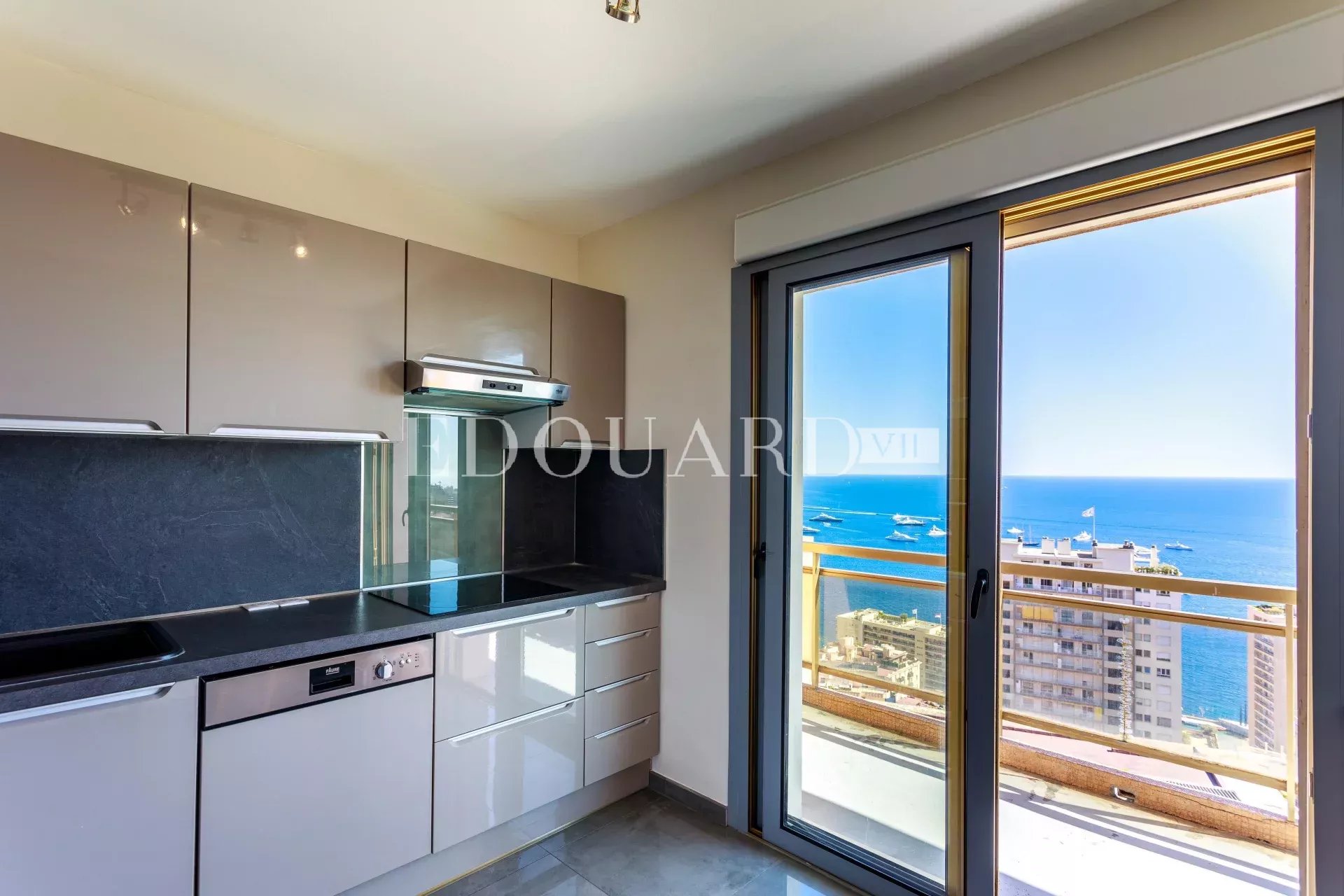 9382a986ab89e4396b03659c6182a4b1_43e0276788_1920-original.jpg