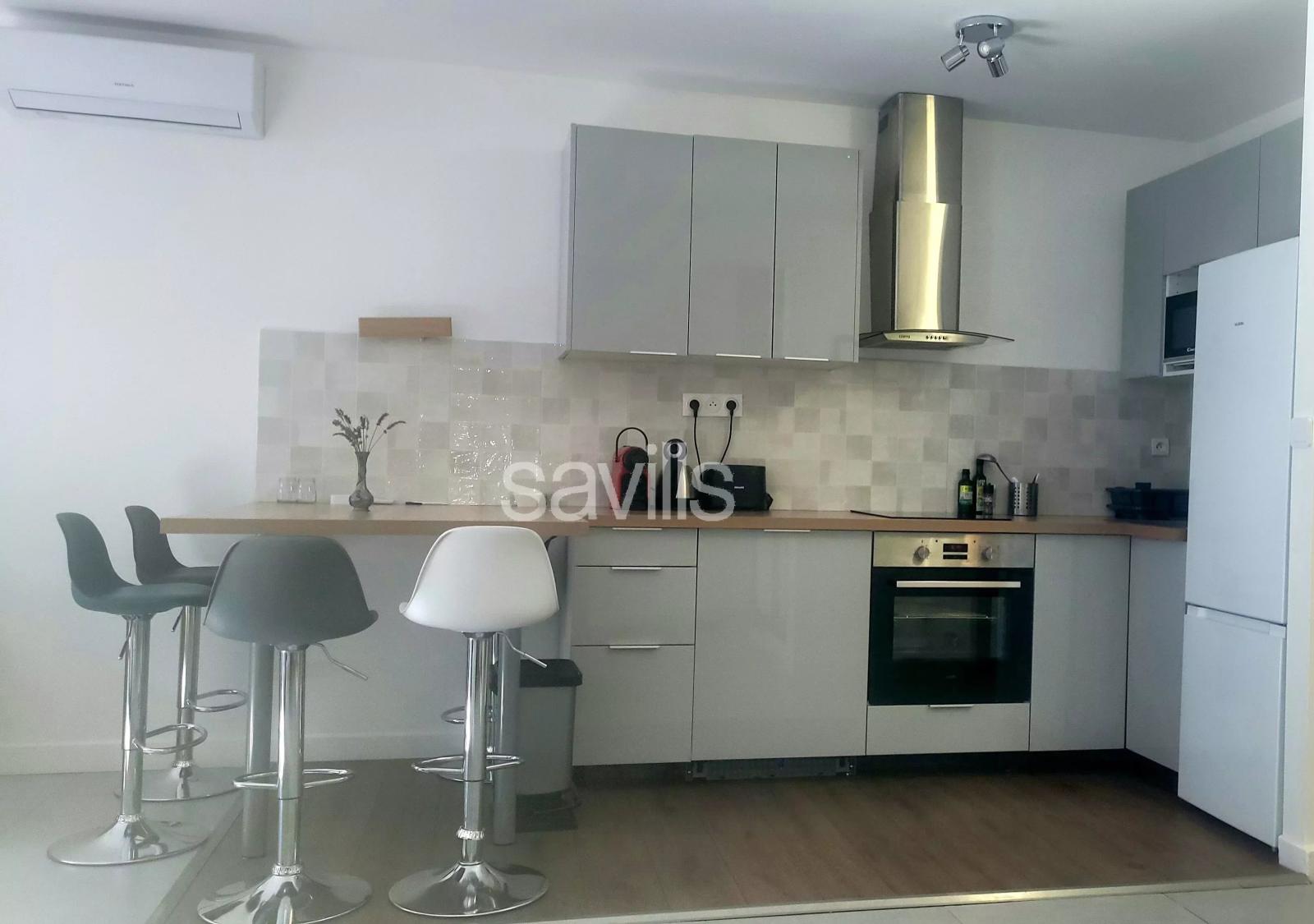 Appartement 3 pièces - rénové avec jardinet / terrasse - à pied du centre