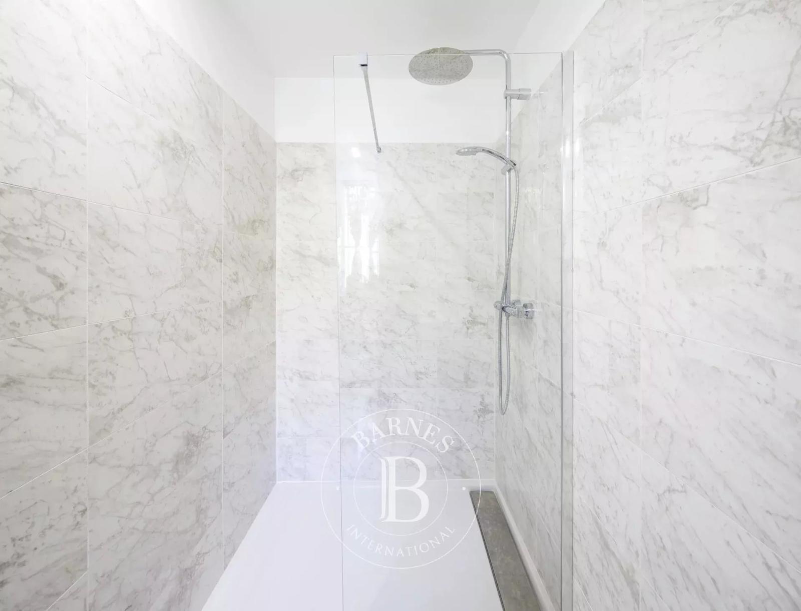 EXCLUSIVITE - LA CROIX-VALMER - Appartement de prestige