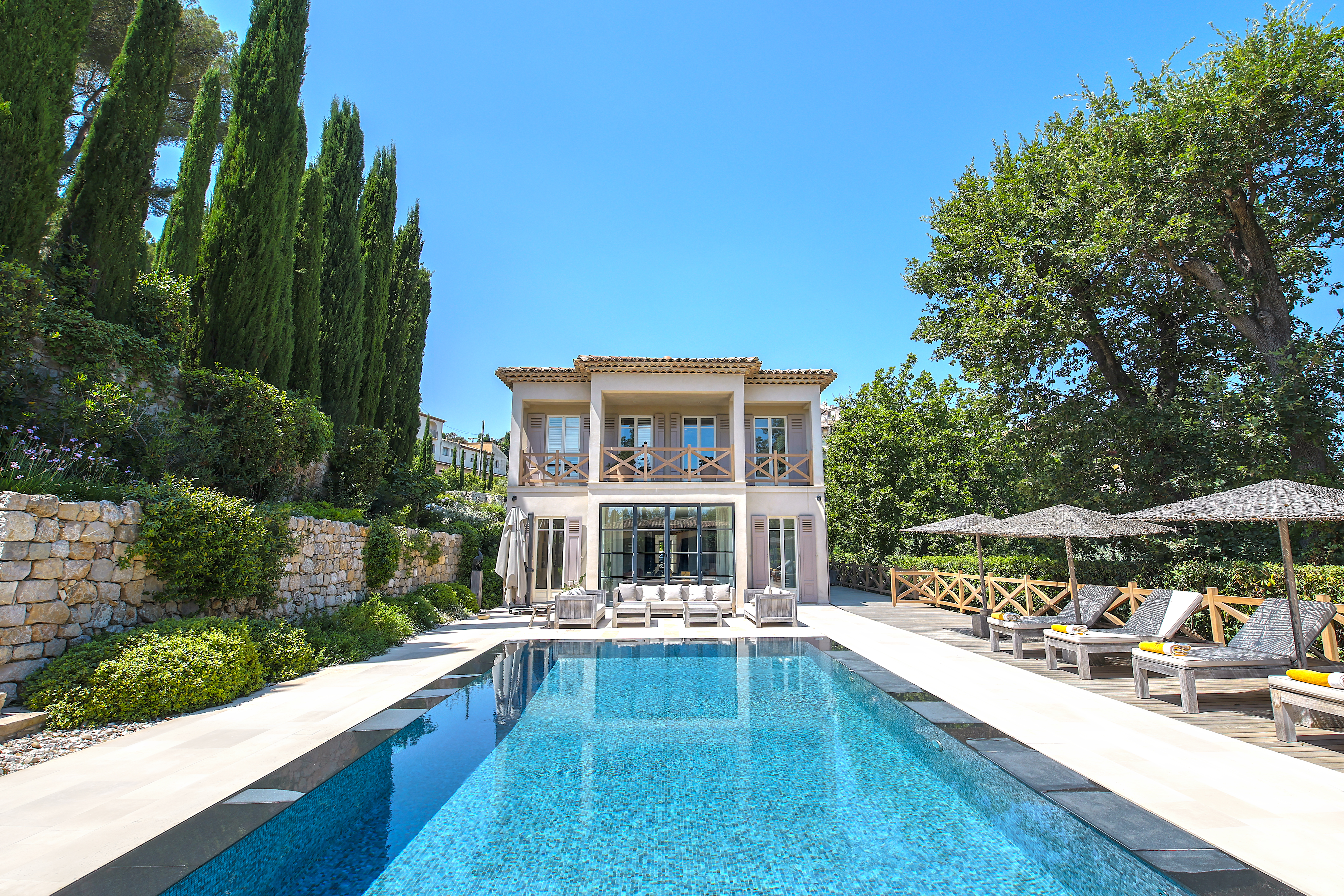 9b3a7_villa-mougins01-1726748869.jpg