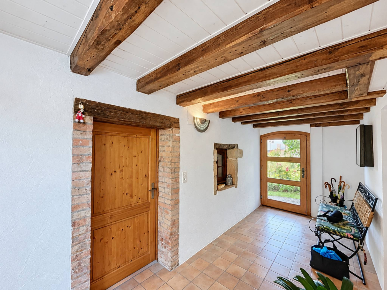 Une maison de caractère pleine d’âme au cœur de Colombier