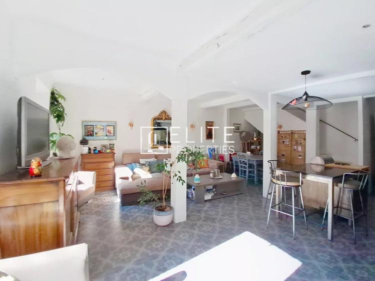 Magagnosc - Maison de village  rénovée -152 m²