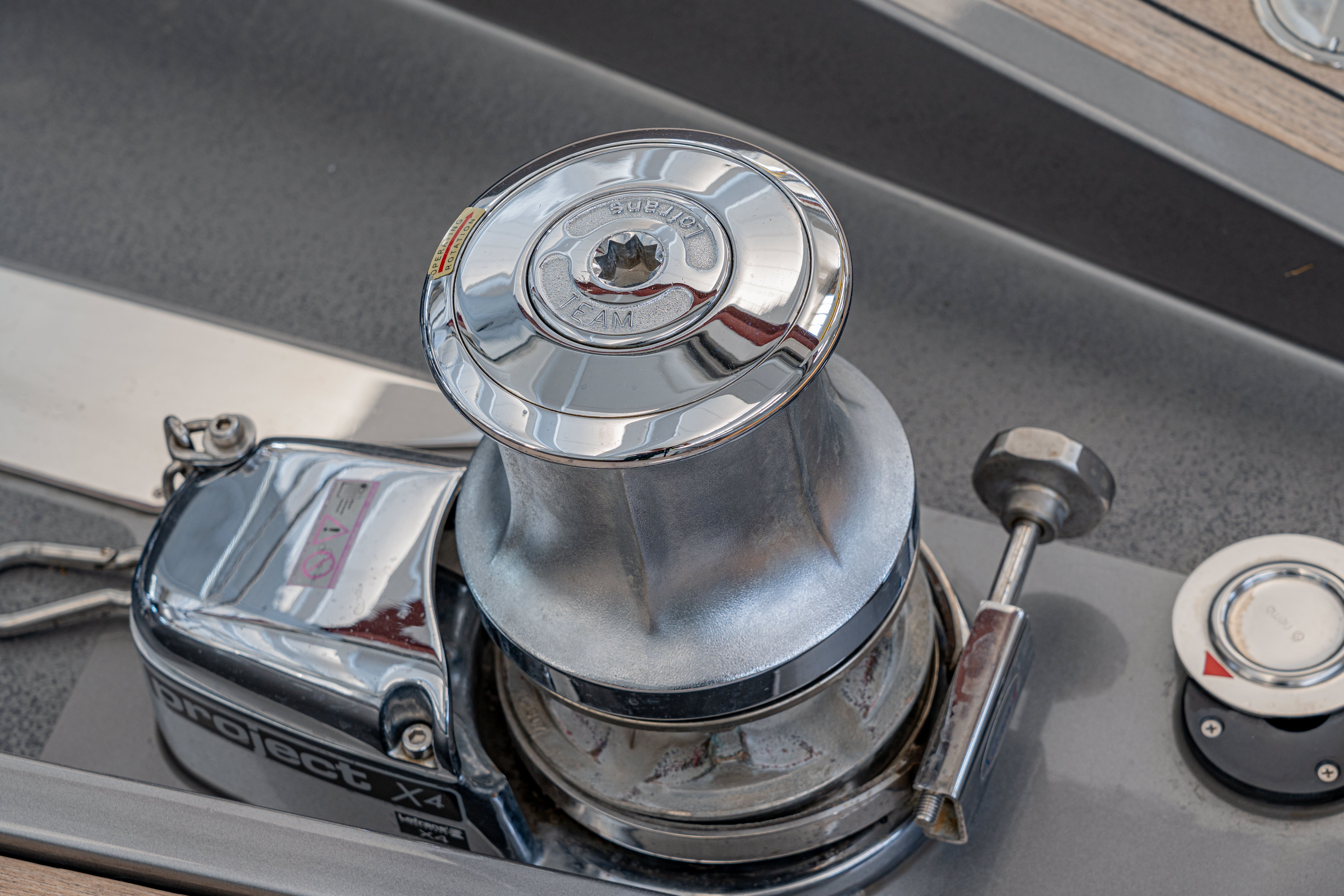 bUh8p_04_pershing_8x_16_silver_bullet_technical_13.jpg