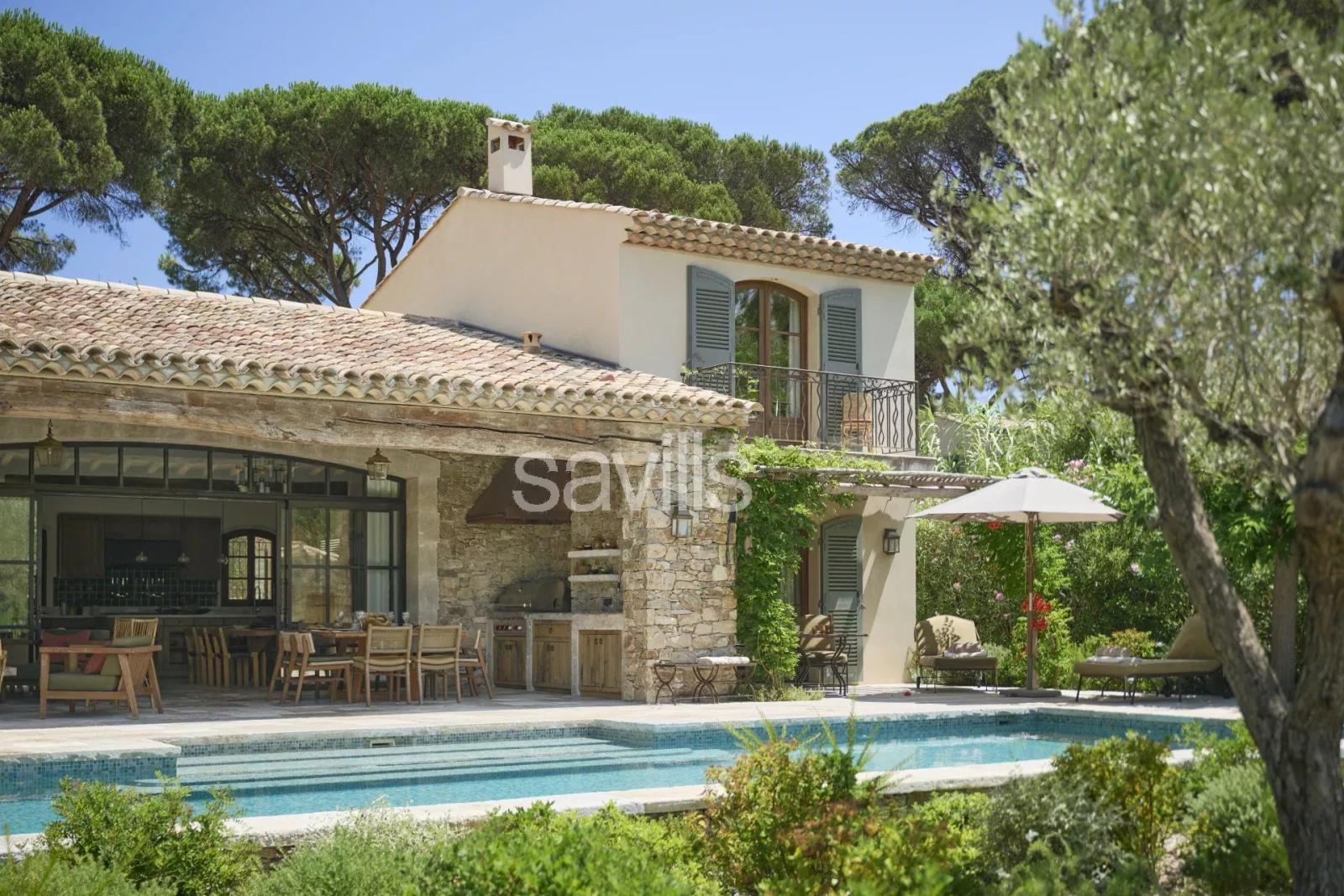 Villa d’Exception au Charme Authentique – Proche Centre de Saint-Tropez et Plages de Pampelonne