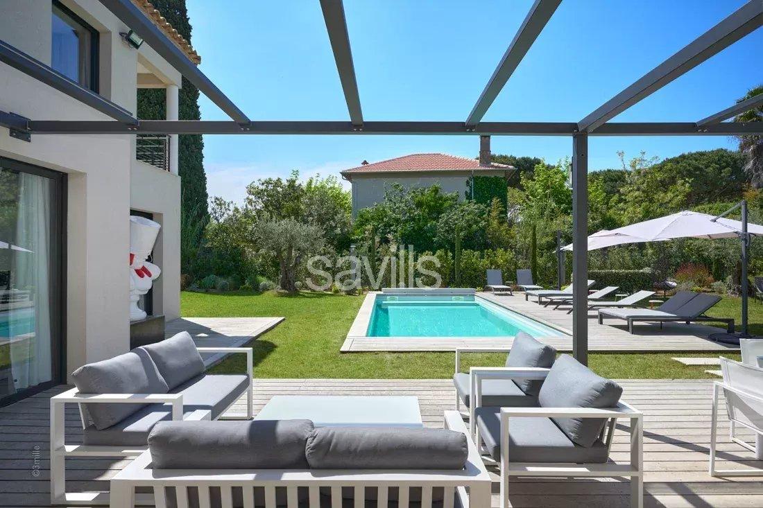 Saint-Tropez, villa neuve avec 5 chambres