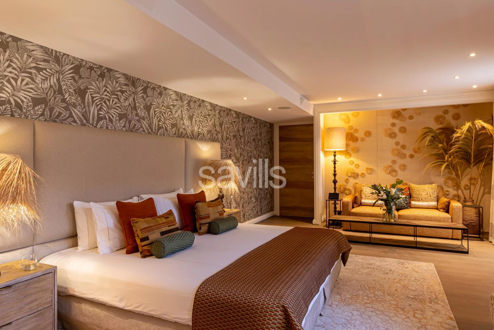 Propriété exclusive pied dans l'eau à Saint-Tropez