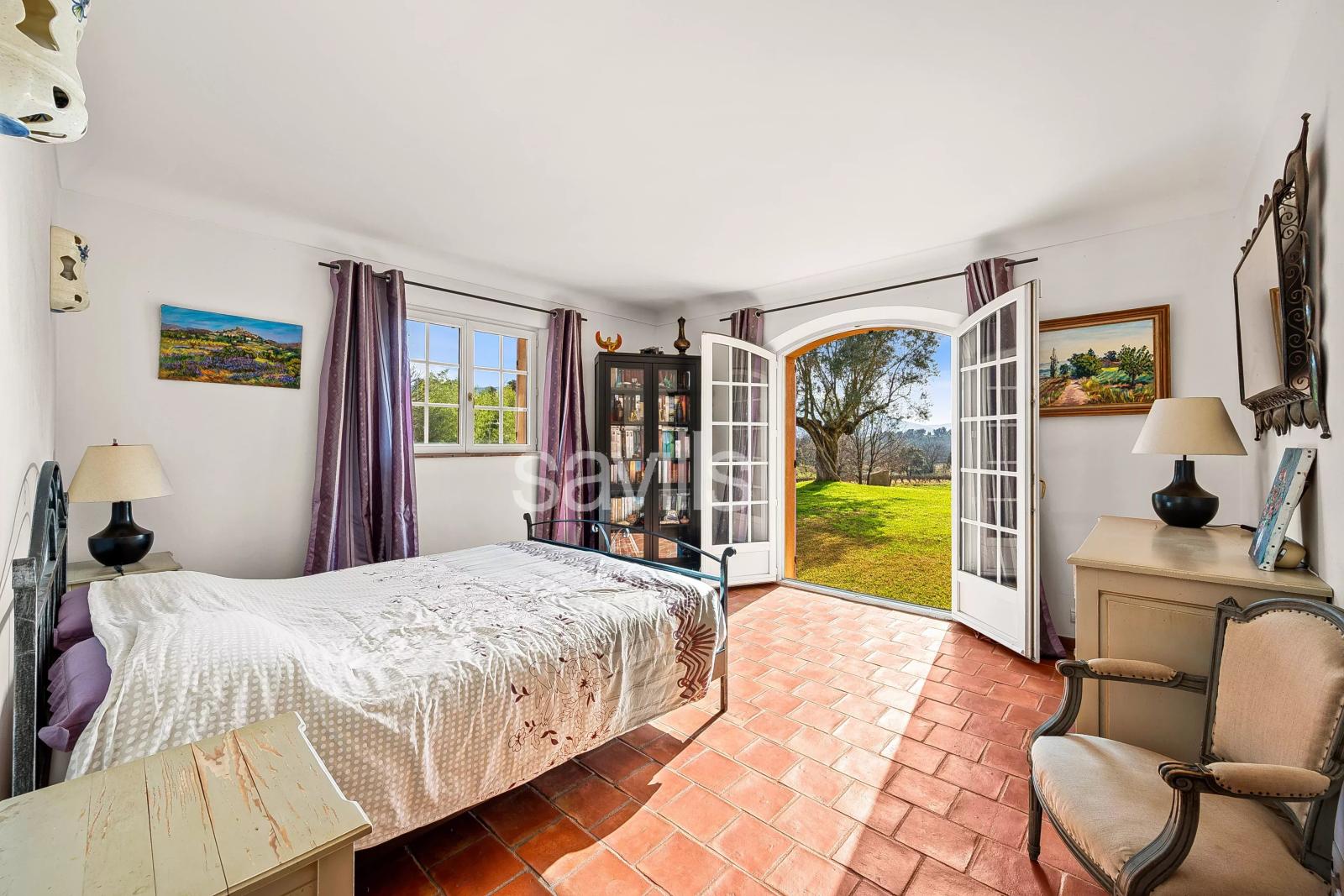 Villa au calme avec vue dégagée sur la campagne