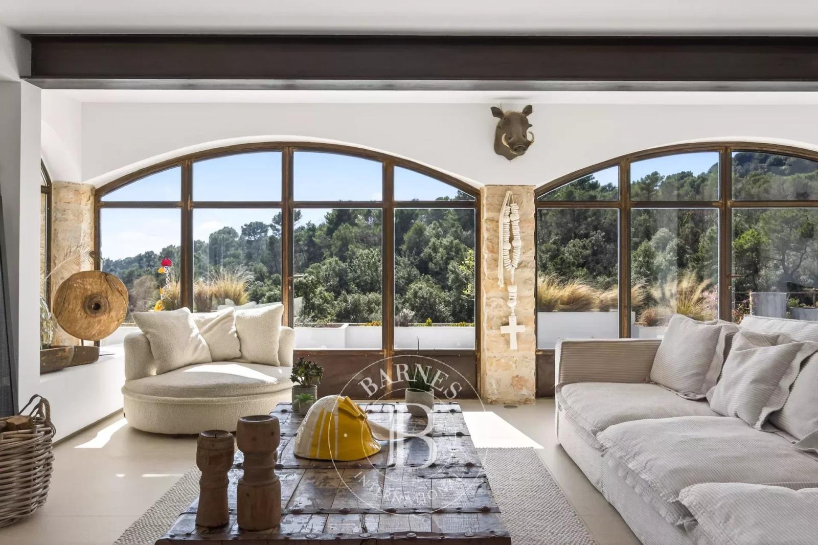 Saint-Paul-de-Vence – Domaine d’exception aux vues imprenables sur le Cap d’Antibes