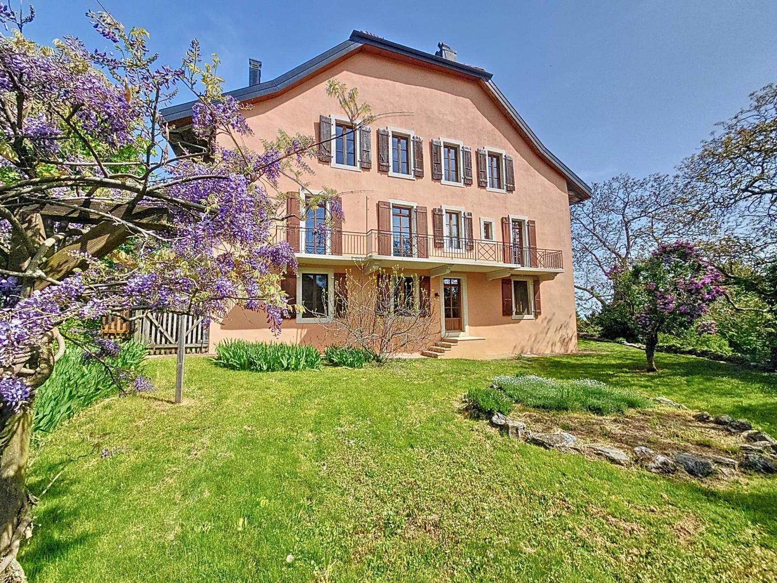 Magnifique demeure rénovée du XIXème siècle