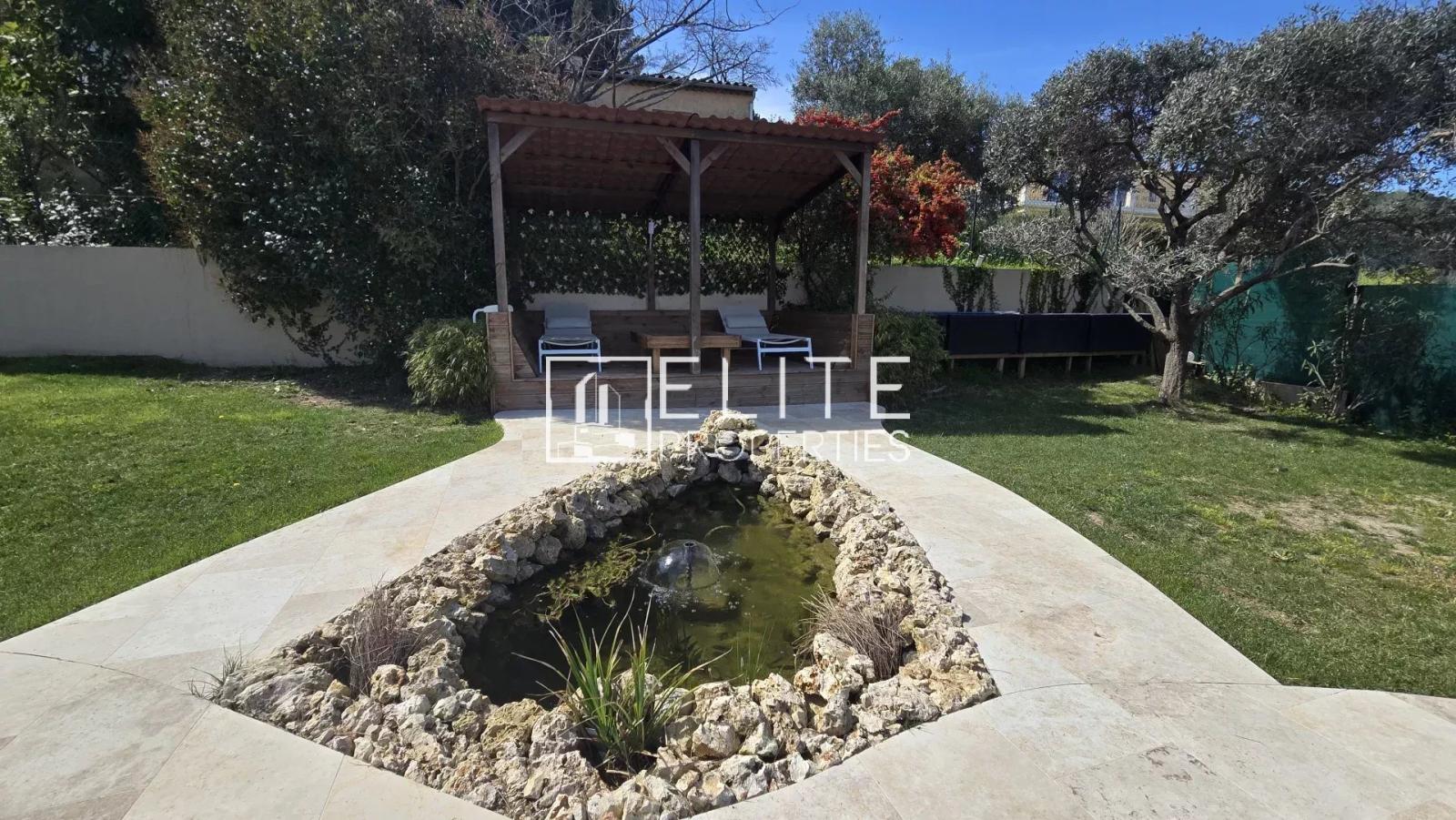 VILLA 10 PIECES 260m²  VUE DEGAGEE VALLAURIS