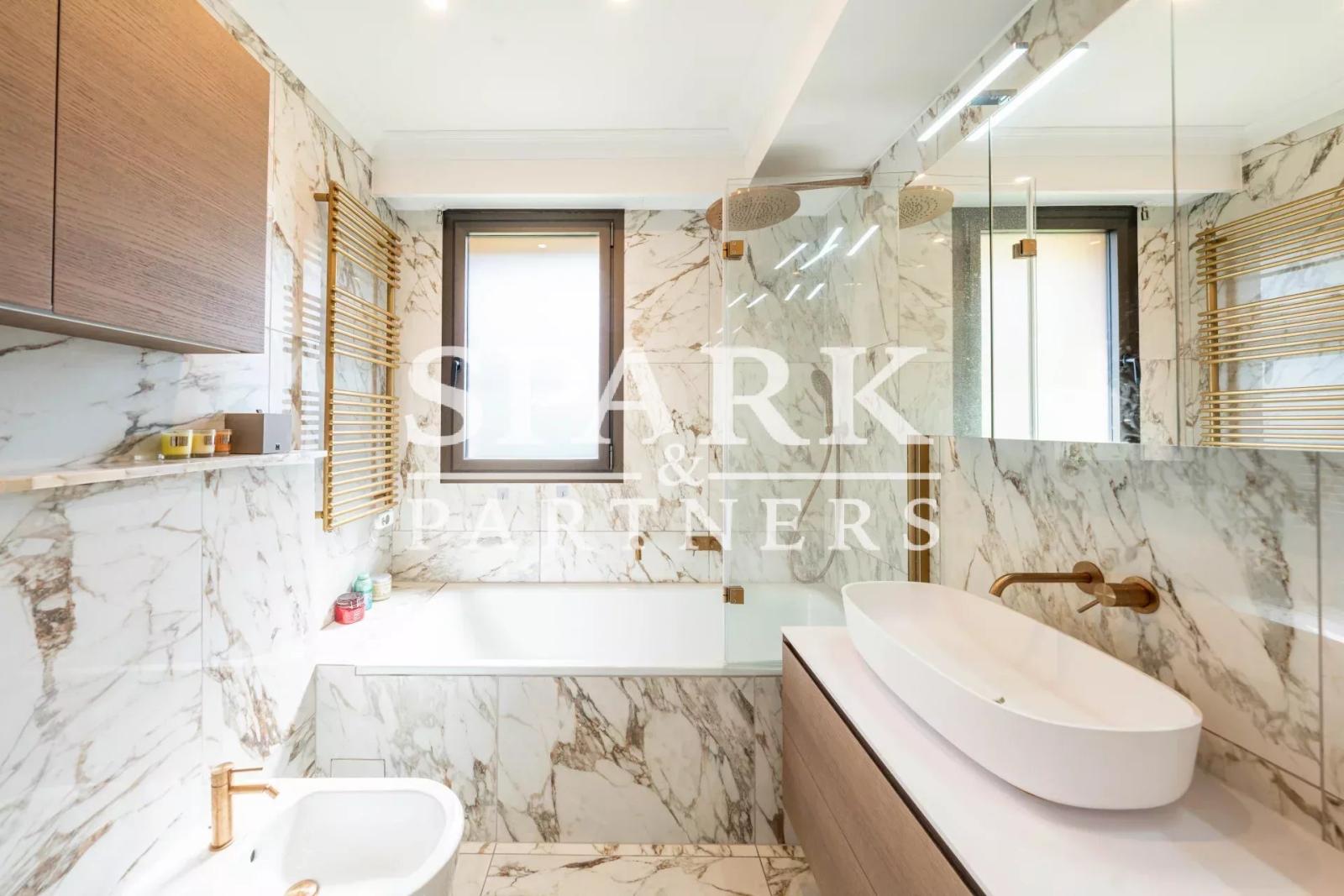 Roquebrune-Cap-Martin - La Vigie - Appartement dans un domaine privé