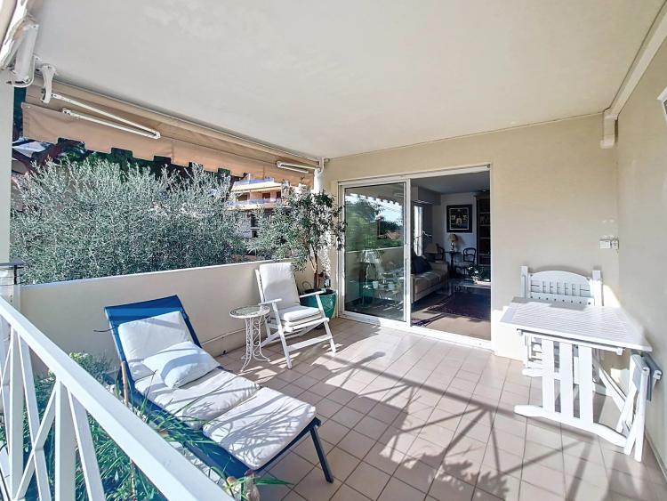 CANNES BASSE CALIFORNIE TERRASSE PISCINE
