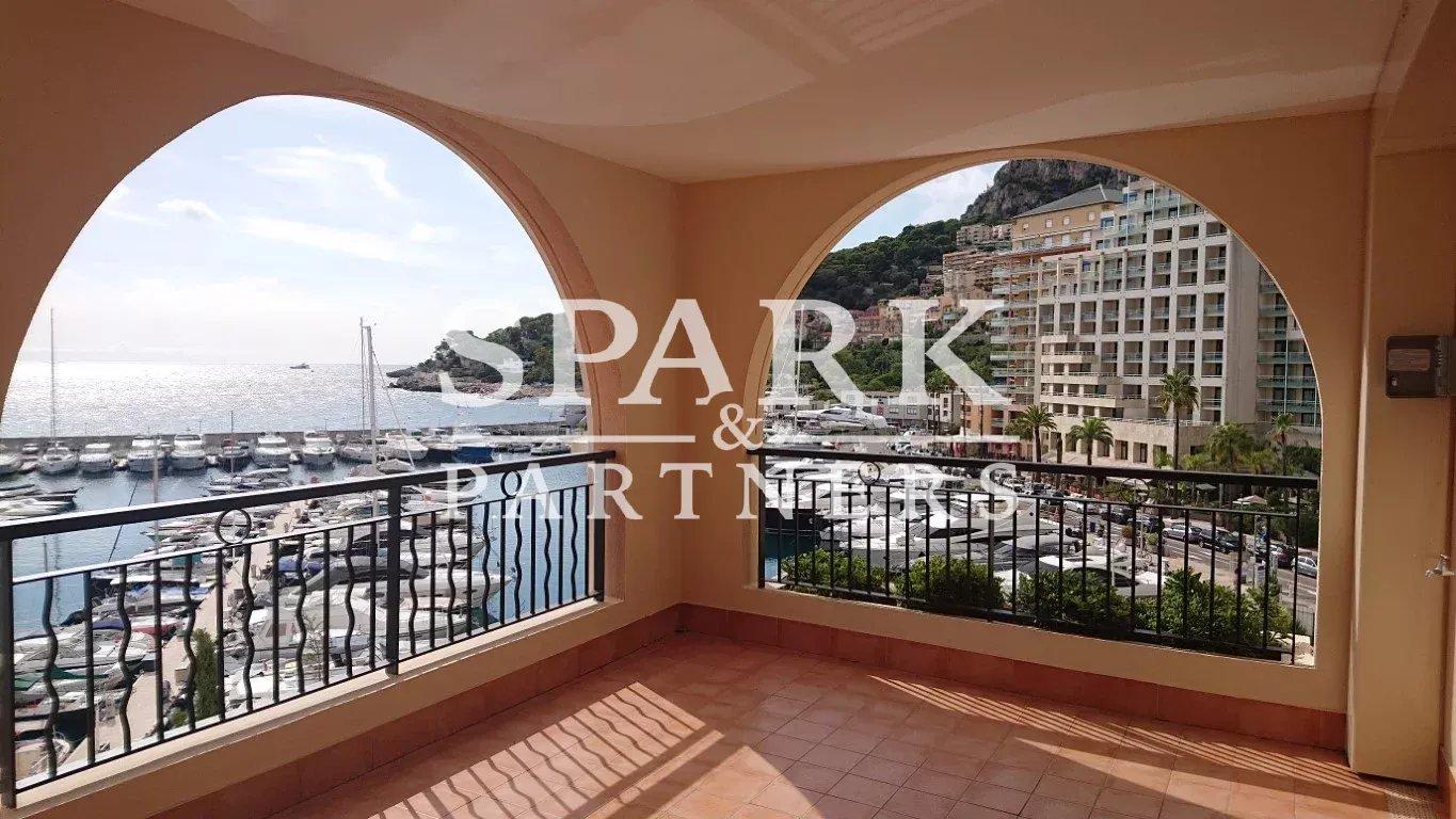 Monaco - Fontvieille - Grand appartement 5 pièces vue port
