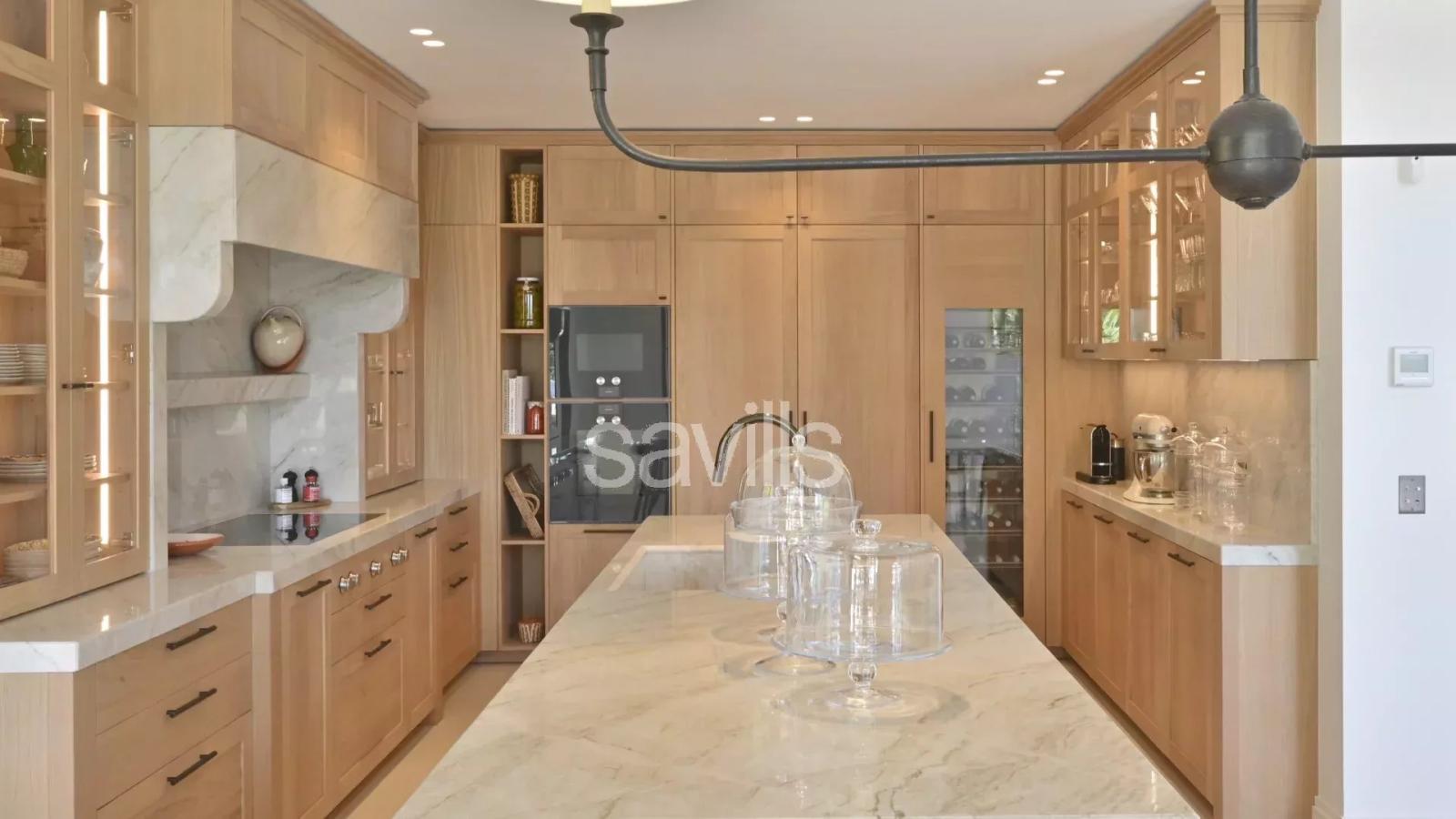 Villa neuve et parfaitement équipée, vue mer